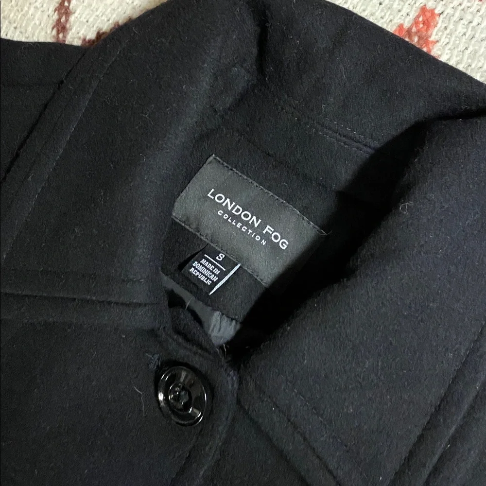 London Fog Elegant Black Coat - Picture 2 of 10